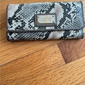 Nine West Black and Gray Snake Pattern Wallet